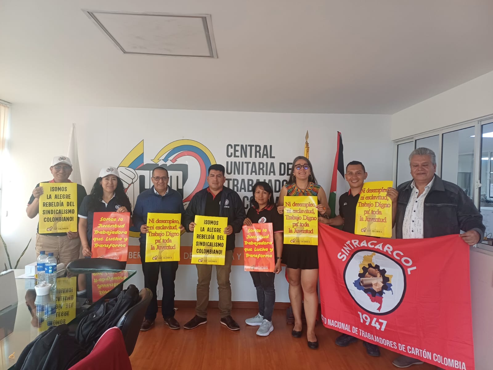 Comision internacional Comisión Internacional de SINTRACARCOL